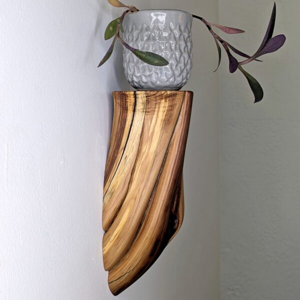 Candle Mantelette 16 - Image 4